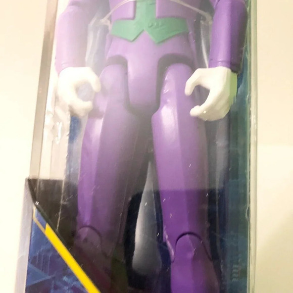 2020 DC Comics Batman 12 Inch Tall The  Joker Action Figure Spin Master - Picture 15 of 16